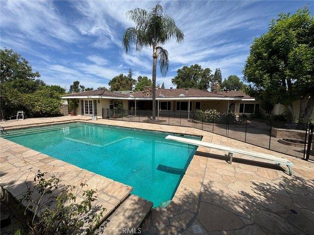 House for sale in Canoga Park, California