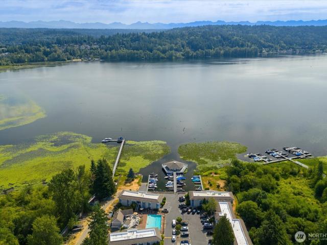 Condo for sale in Redmond