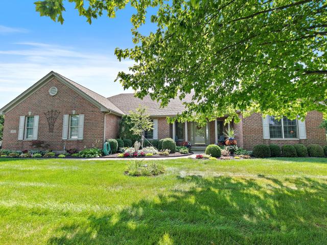 House for sale in Mchenry, Illinois