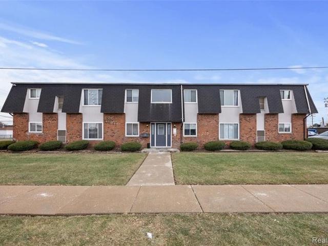 House for sale in Allen Park, Michigan