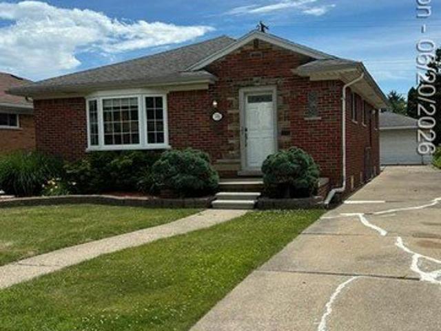 House for sale in Eastpointe, Michigan