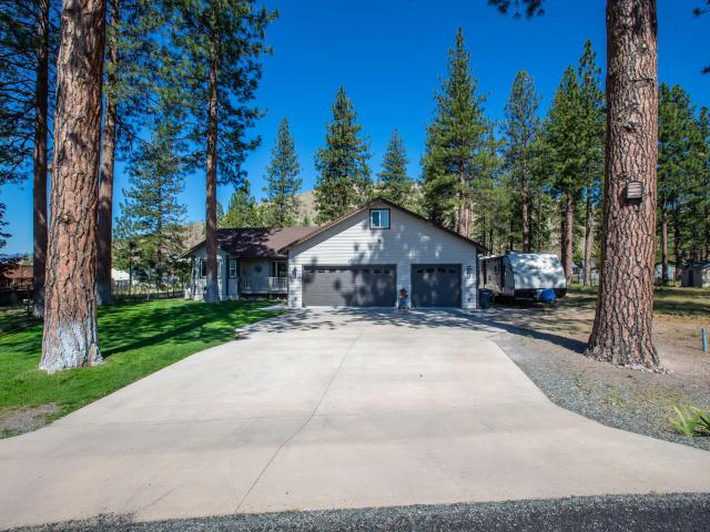 House for sale in Weed, California