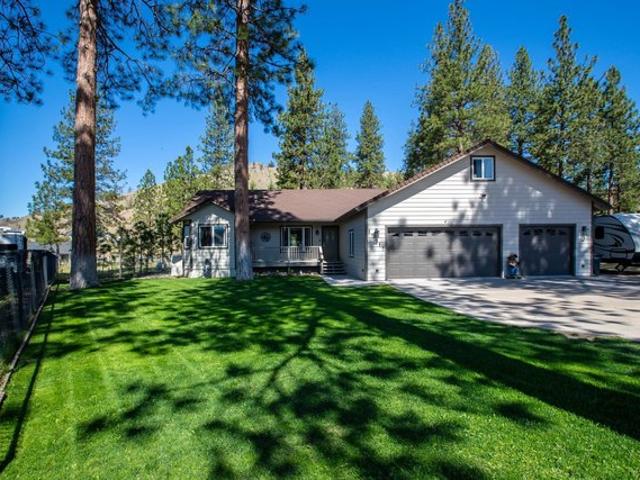 House for sale in Weed, California