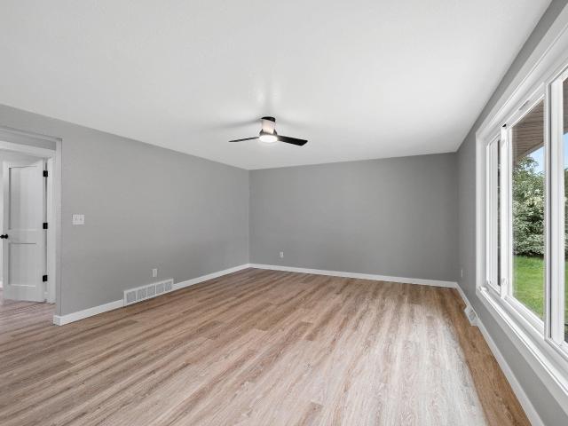 House for sale in John Muir Park, Green Bay