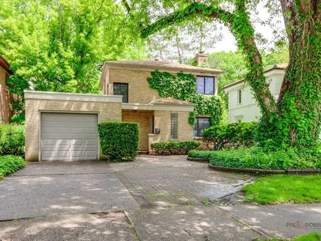 House for sale in Highland Park, Illinois