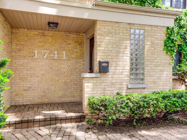 House for sale in Highland Park, Illinois