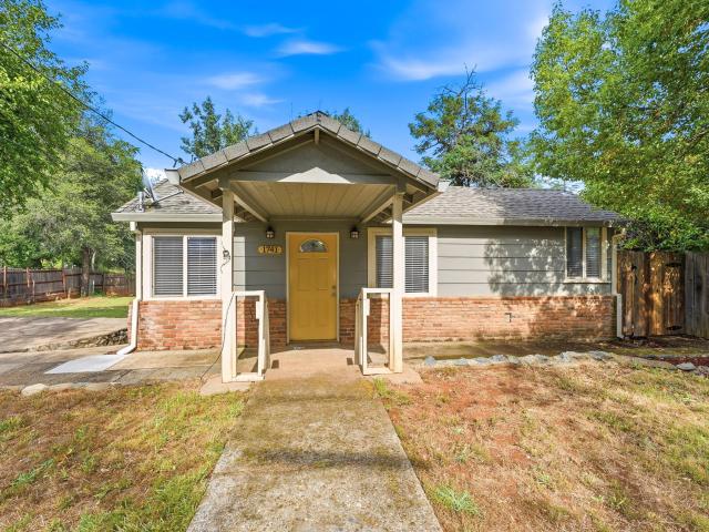 House for sale in Shasta, California