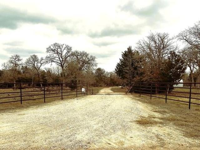Farm for sale in Ledbetter, Texas