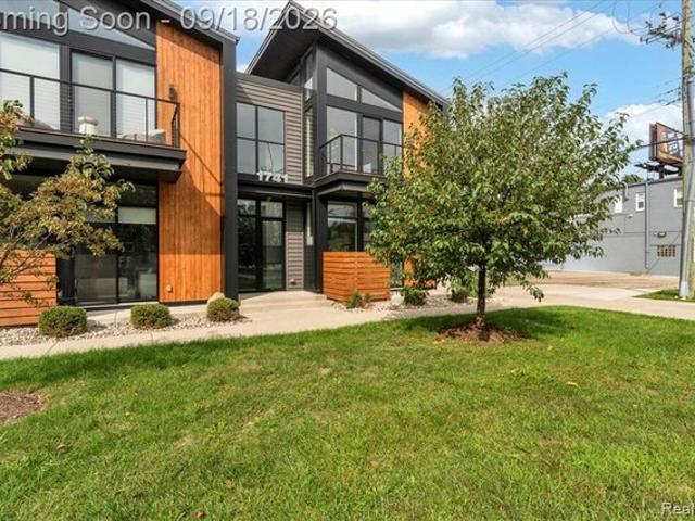 Condo for sale in Ferndale, Oakland County