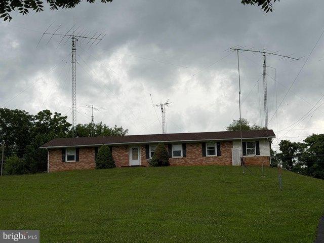 House for sale in Boyce, Clarke County