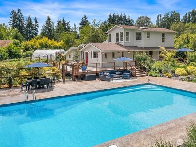 House for sale in Vashon, Washington