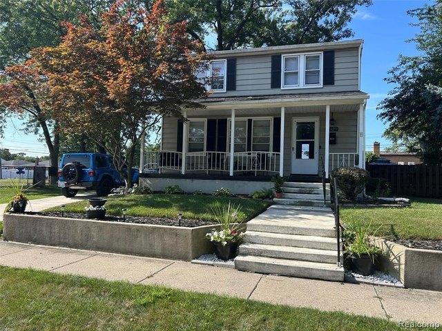 House for sale in Allen Park, Michigan
