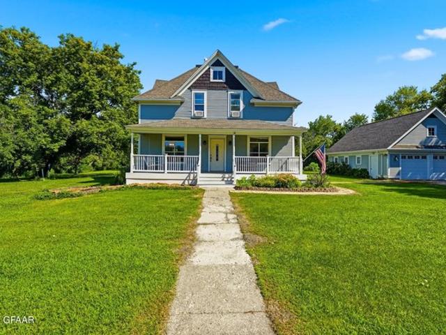 House for sale in Grand Forks, North Dakota
