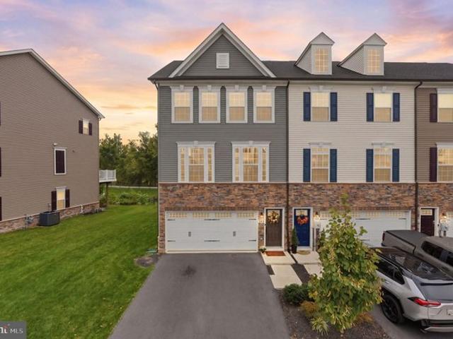 Townhouse for sale in Belle Air Farm, Frederick