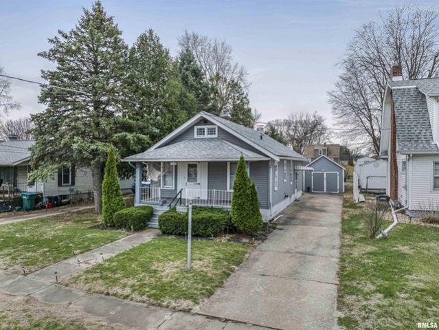 House for sale in Galesburg, Illinois