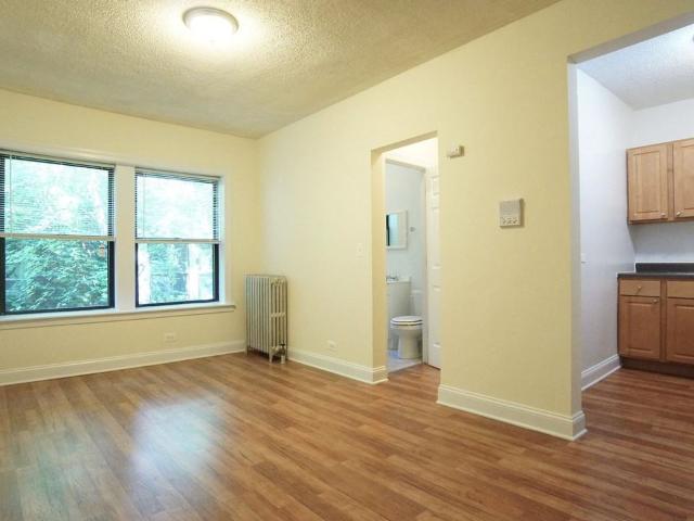 Apartment for rent in Chicago Park, Illinois