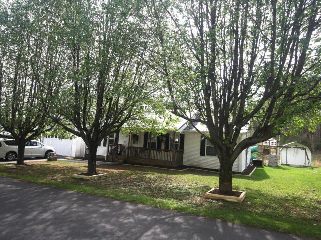 House for sale in Gray Hawk, Kentucky