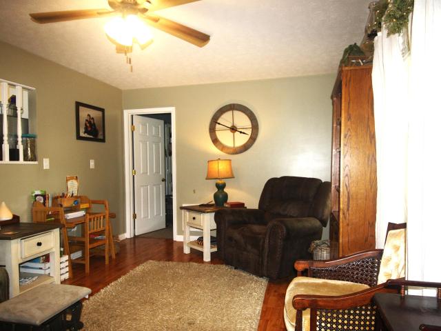 House for sale in Gray Hawk, Kentucky