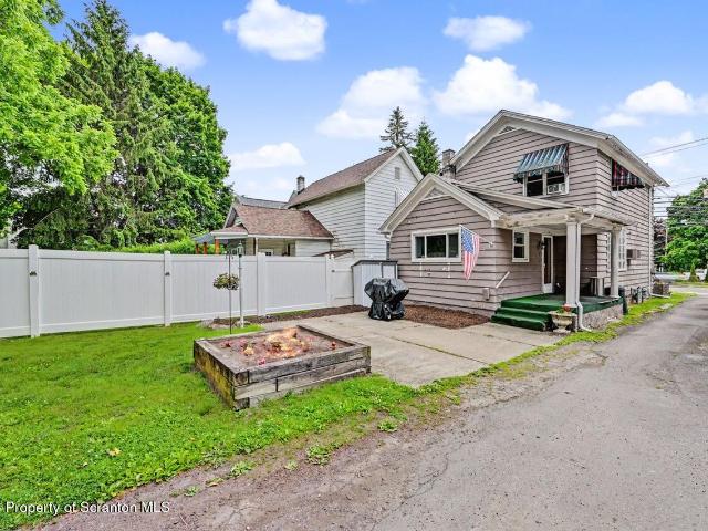 House for sale in Blakely, Pennsylvania