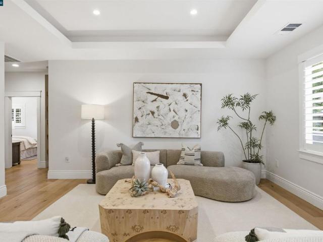 House for sale in Pleasant Hill, California