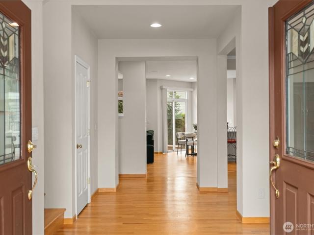 House for sale in Mill Creek East, Bothell