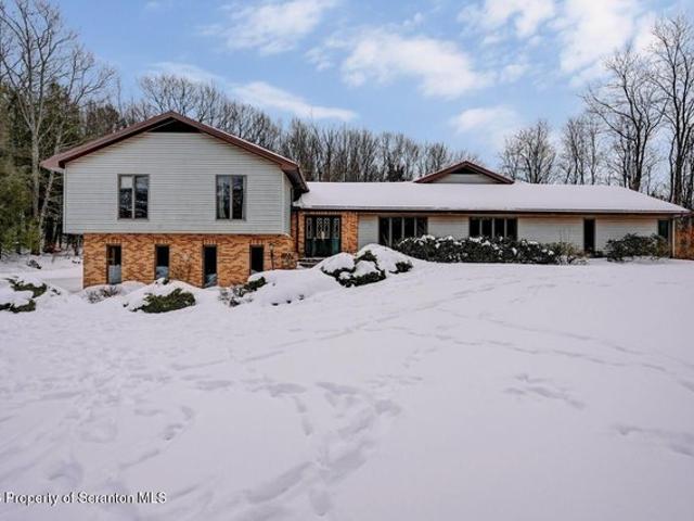House for sale in New Milford, Pennsylvania