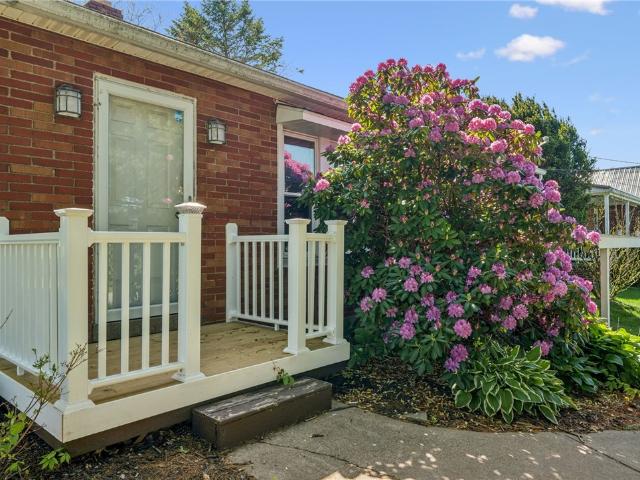 House for sale in Hostetter, Pennsylvania