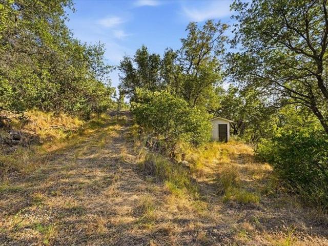 Land for sale in Penn Valley, California