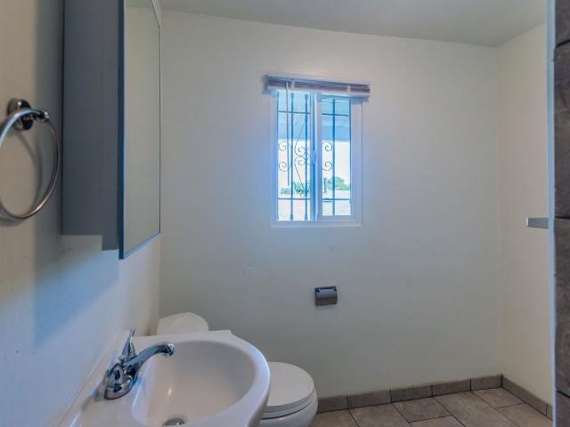 Apartment for rent in Canoga Park, California