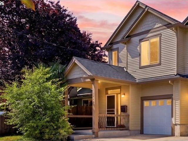 Townhouse for sale in Sellwood, Portland