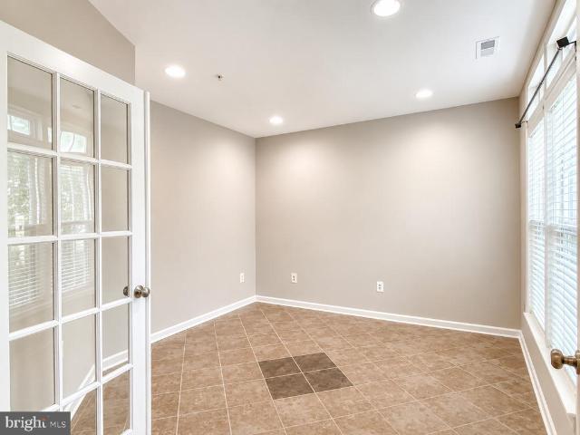 Townhouse for sale in Glen Burnie, Maryland