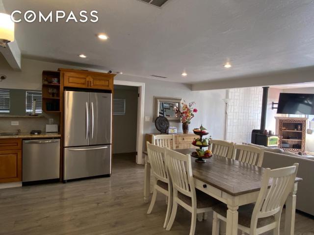 House for sale in Walnut Grove, California