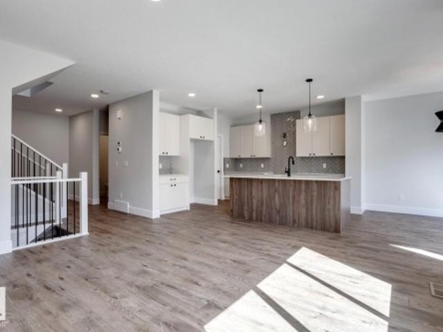 House for sale in Stony Plain, Alberta