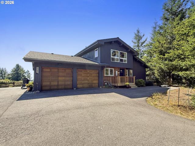 House for sale in Brookings, Curry County