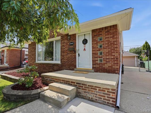 House for sale in Allen Park, Michigan