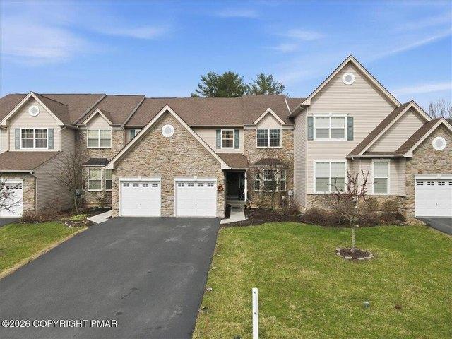 Townhouse for sale in East Stroudsburg, Monroe County