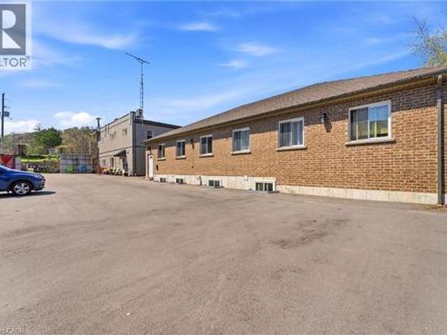 Property for sale in Ancaster, Ontario