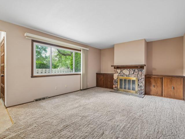 Condo for sale in New Berlin, Wisconsin