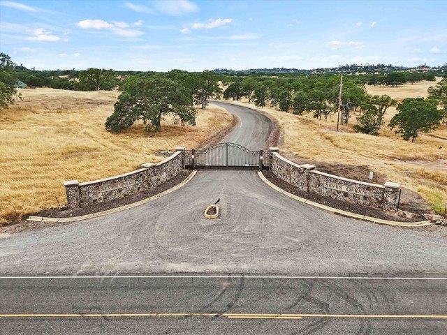 Land for sale in Red Bluff, California