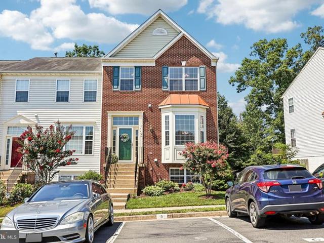 Townhouse for sale in Virginia