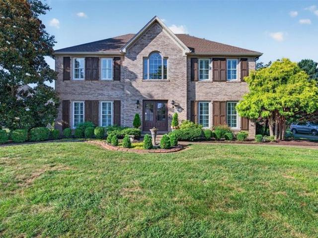 House for sale in Bowling Green, Warren County