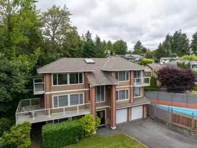 House for sale in Cowichan Bay, British Columbia