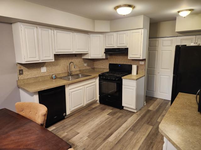Condo for sale in Hoffman Estates