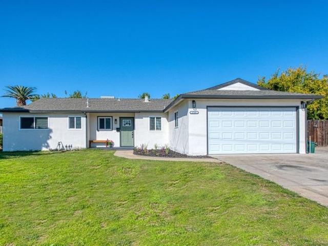 House for sale in Clovis, California