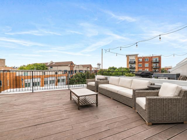 Townhouse for sale in Chicago Park, Illinois