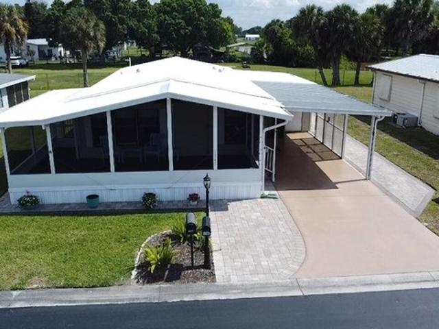 House for sale in Okeechobee, Florida