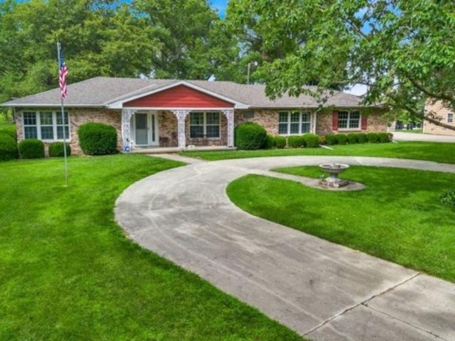 House for sale in Red Oak, Iowa