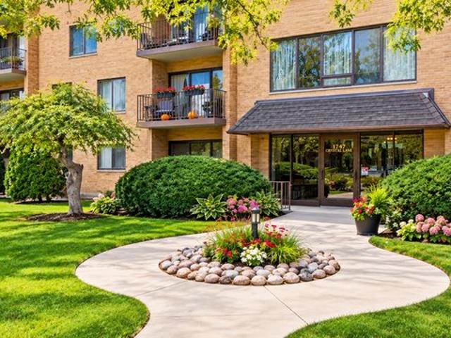 Condo for sale in Mount Prospect, Cook County