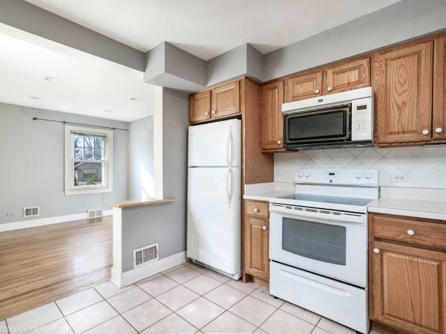 House for sale in Des Plaines, Illinois