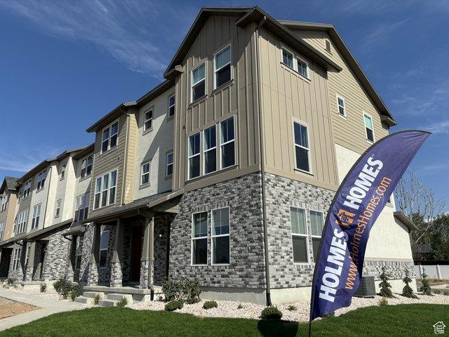 Townhouse for sale in Layton, Utah